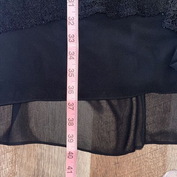 Tahari Arthur S. Levine Womens V-Neck Cold-Shoulder Lace Overlay Susan Dress Bla - Picture 11 of 11